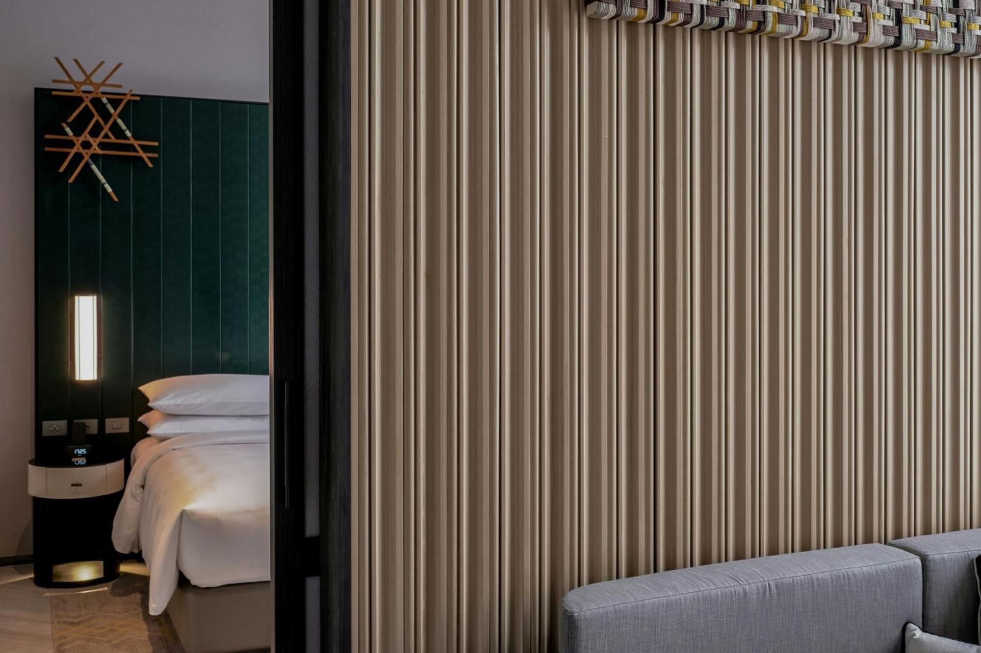 Madi Paidi Bangkok, Autograph Collection Hotel Exterior photo